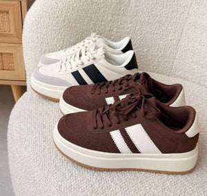 TENIS