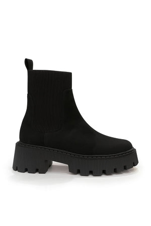 #M-383 Negro Prisco (gamuza)