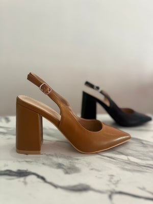 Alessandra camel