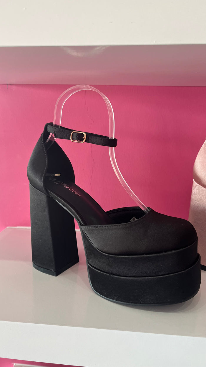 Twice Negro Satin