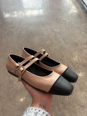 825 Maq Negro