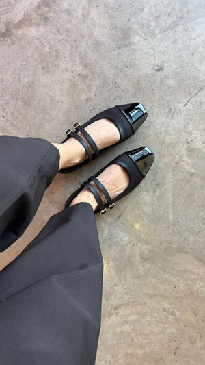 825 negro charol